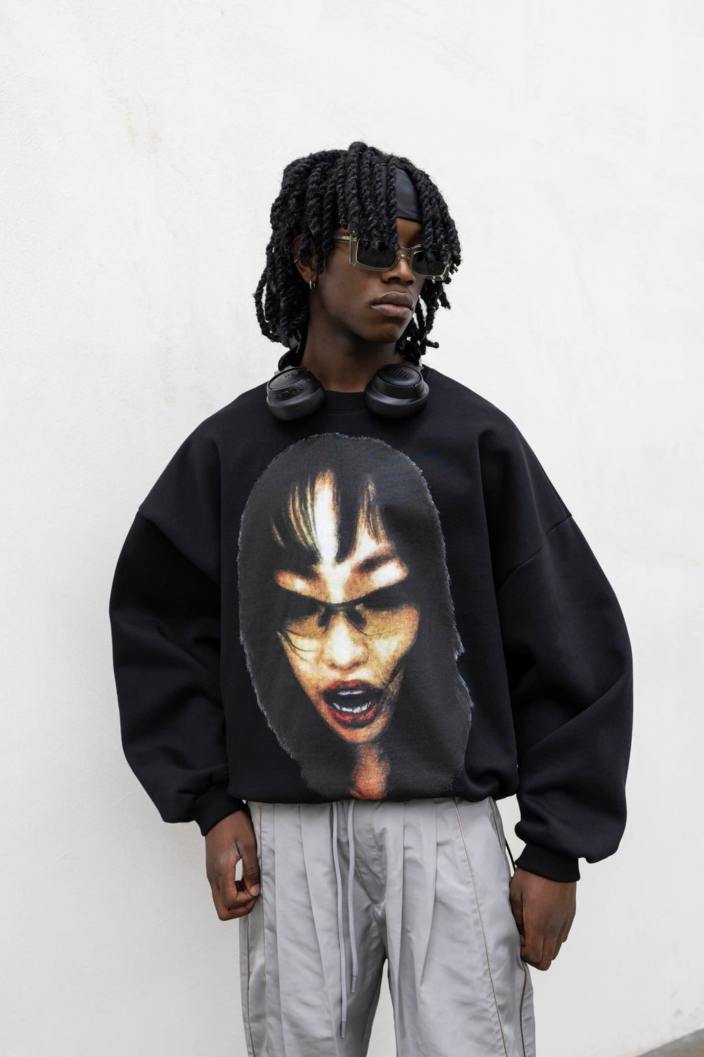 Hoodie face black present day