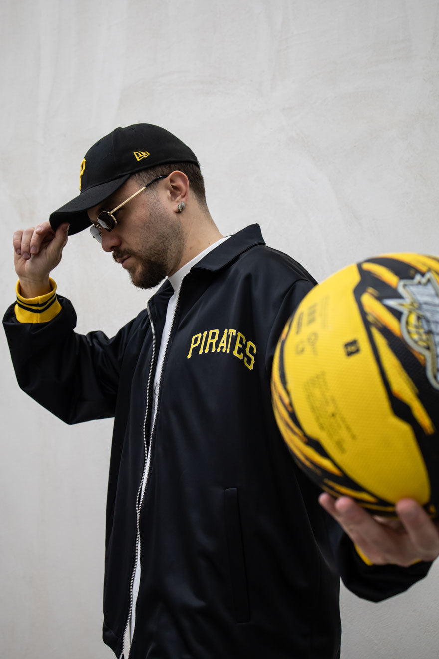 Giacca pirates present day