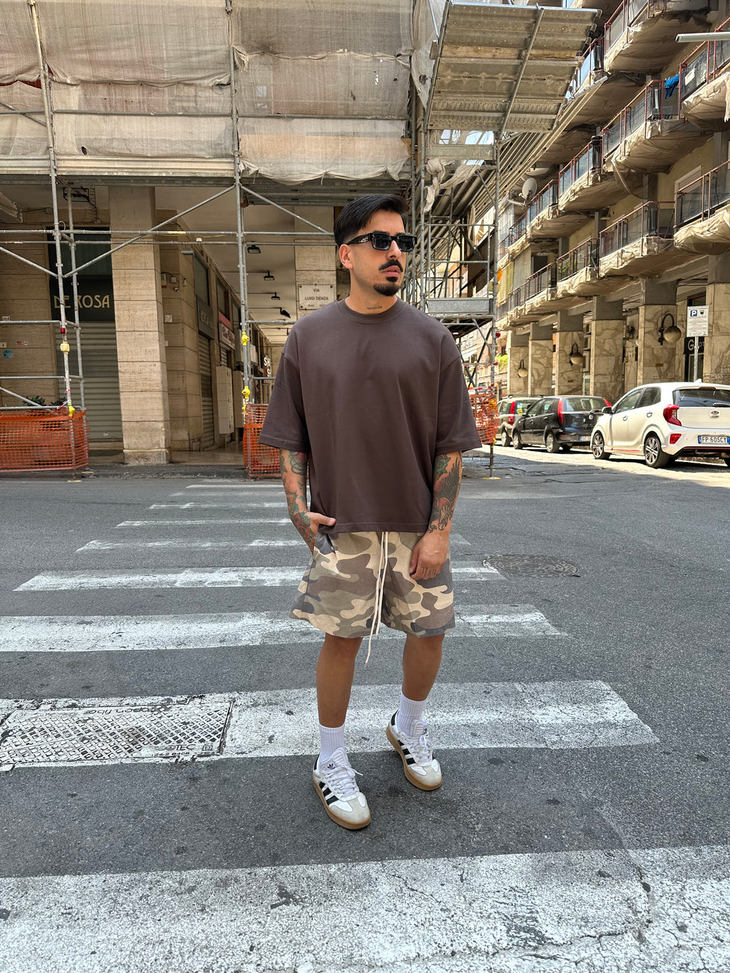 Short camou vintage present day