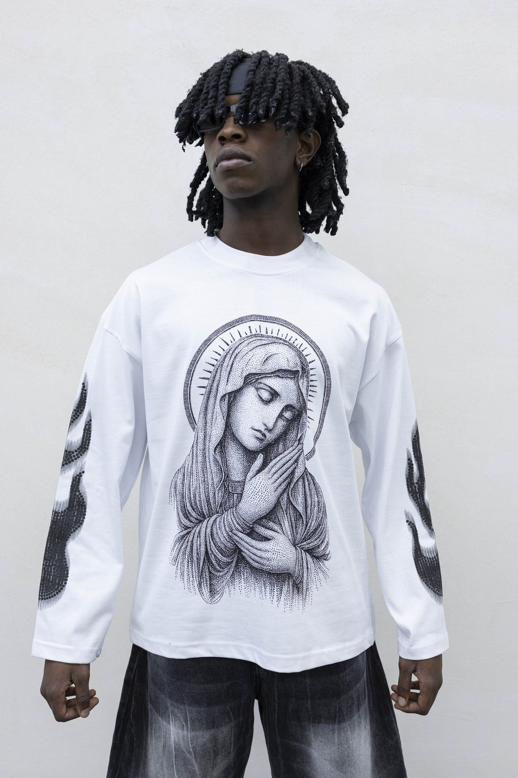 Long sleeve virgin white present day