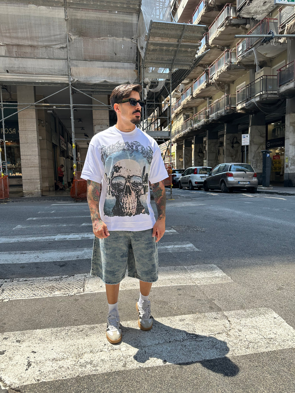 Tee compact skull white Present day