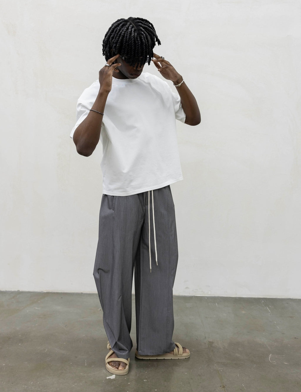 Panta parachute grey present day