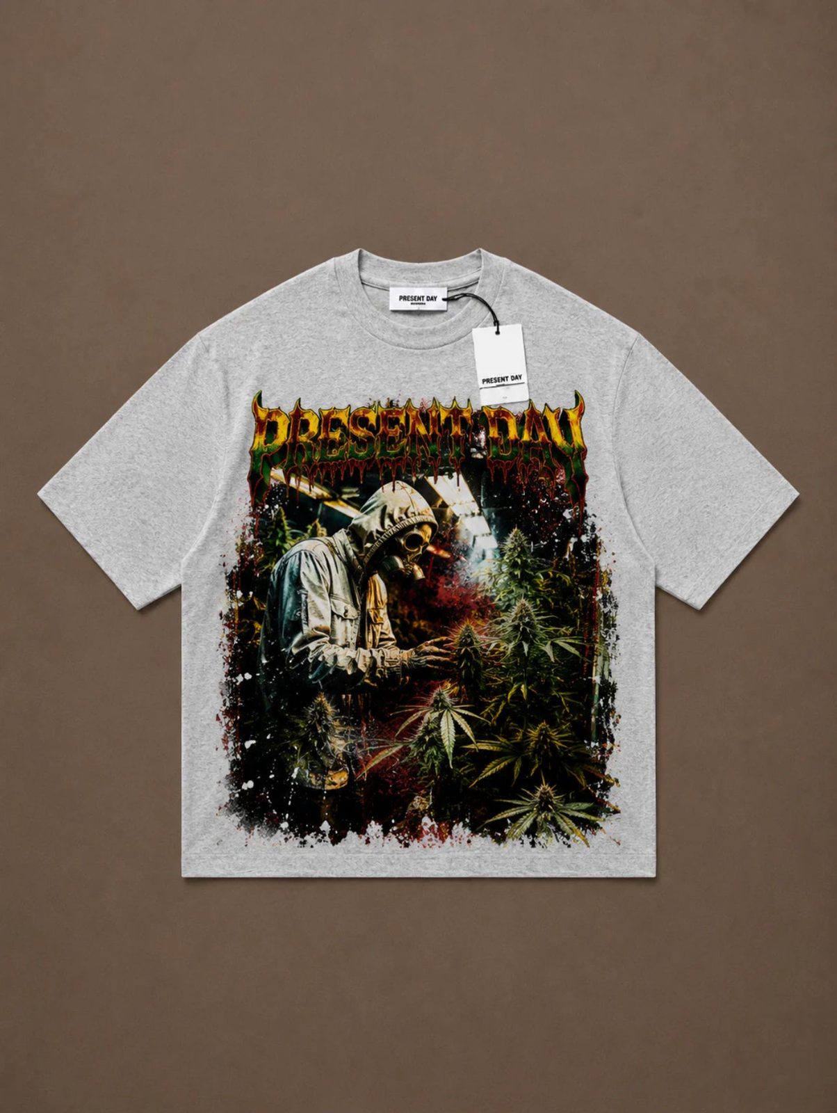 T-shirt over skull mélange present day