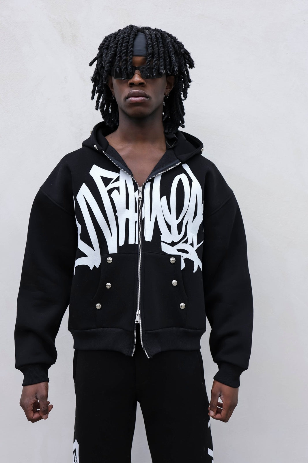 Tracksuit murales black present day