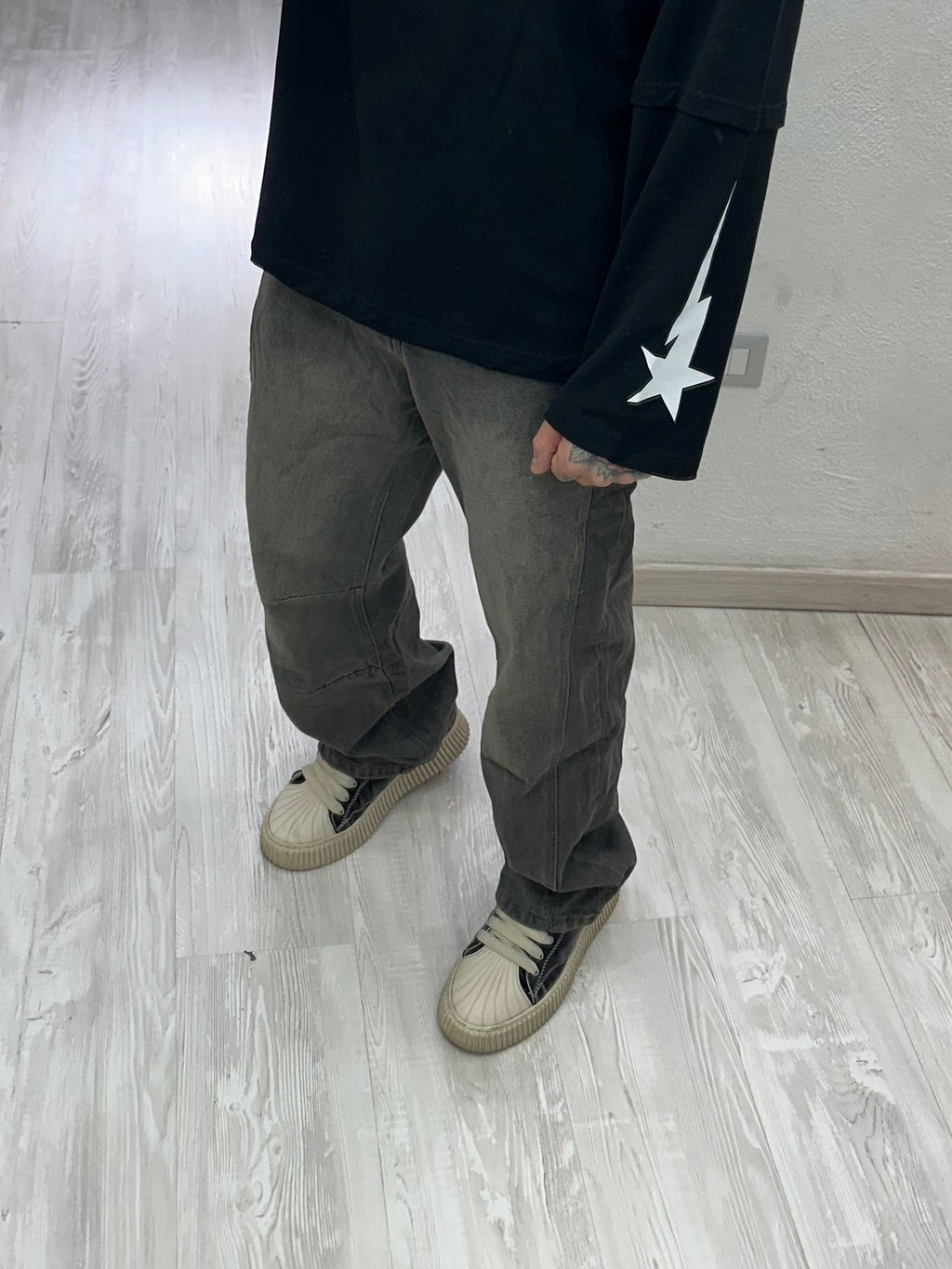 Denim baggy smoke