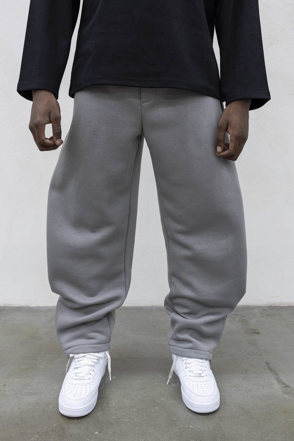 Pantatuta baloon zip grigio ferro present day