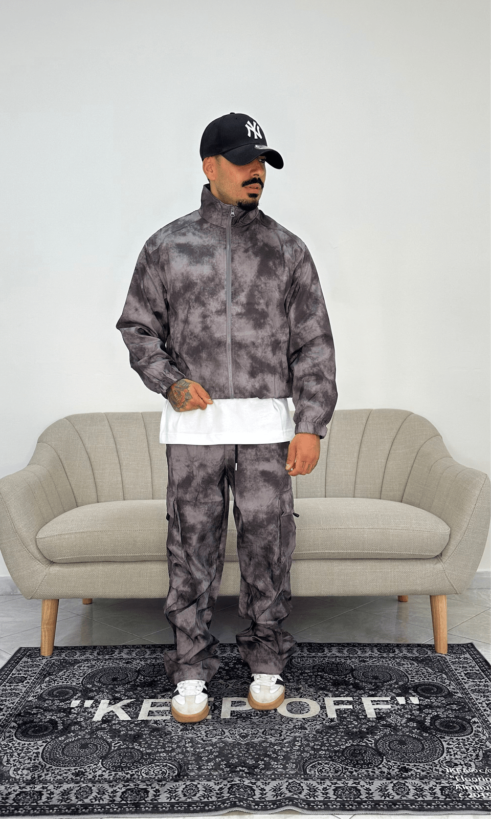 Tracksuit Stone Grey