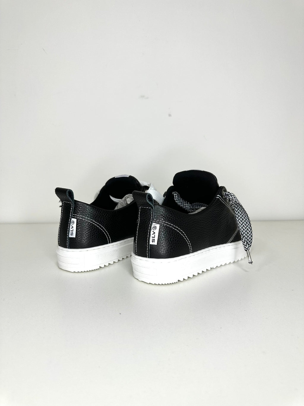 SLV APOCALYPSE black